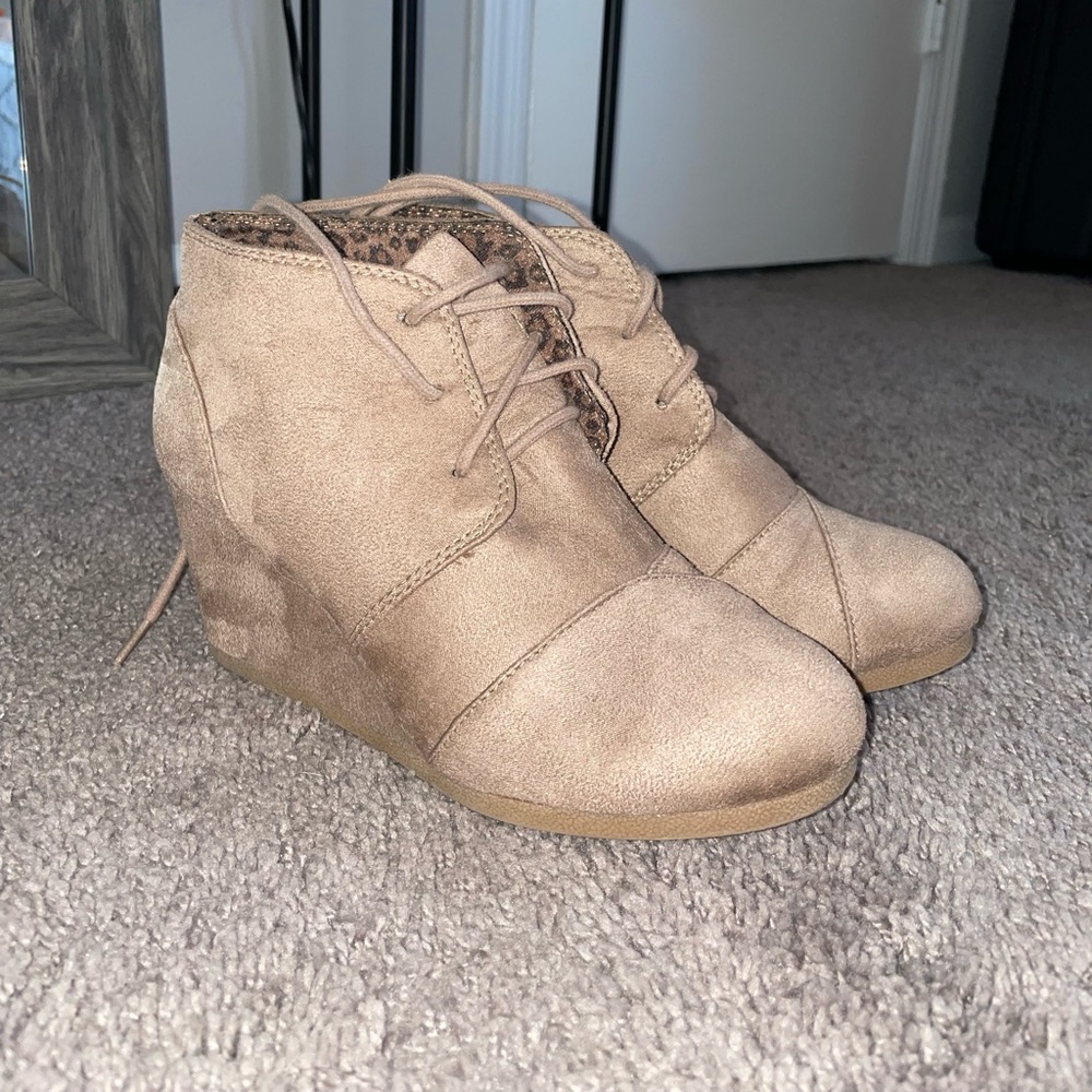 Suede booties!